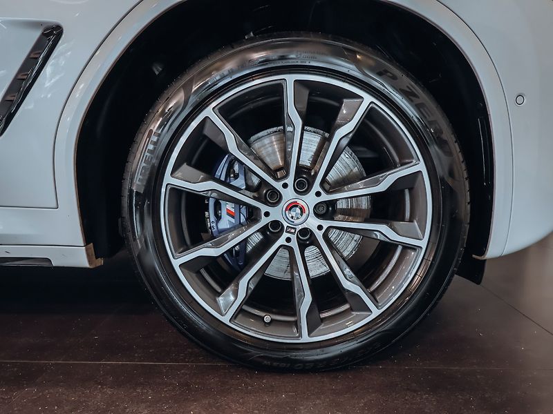 BMW X3 30d xDrive Mpaket - fotka 29 z 29