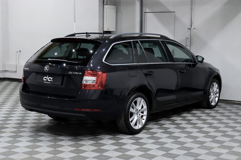 Škoda Octavia 3 FL Combi 1.4 TSI 110 kW - fotka 5 z 31