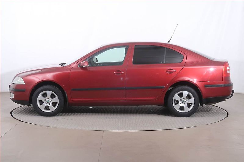 Škoda Octavia (2004) 1.6, Serv.kniha, nová STK - fotka 3 z 14