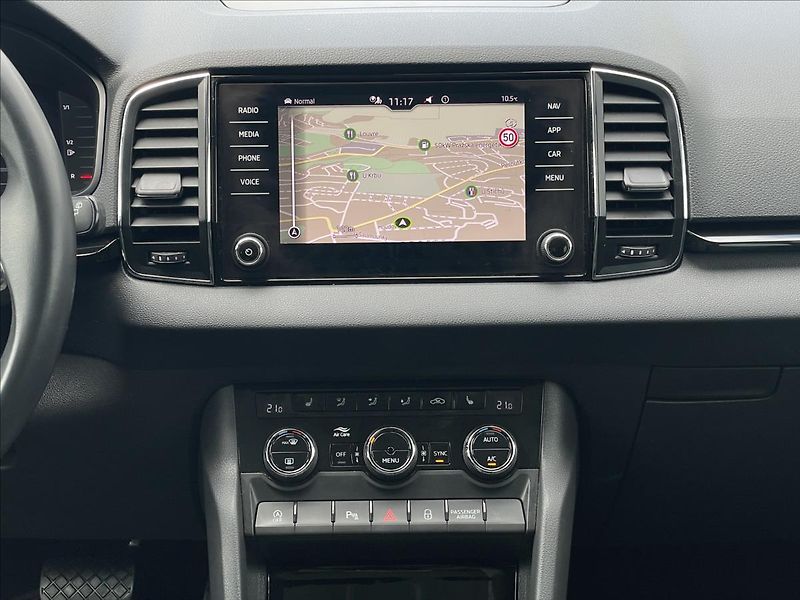 Škoda Karoq 2,0 TDI 4x4 DSG Style Plus LED - fotka 12 z 24