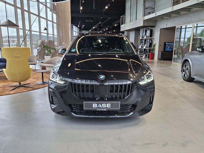 BMW Řada 2 218D Active Tourer M-Sport - fotka 2 z 25