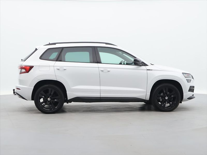 Škoda Karoq 1.5 TSI 110kW DSG CZ Sportline - fotka 8 z 36