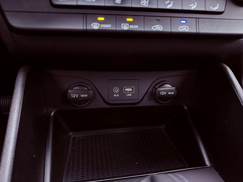 Hyundai Tucson 1.6 GDi Trikolor, ČR - fotka 25 z 28