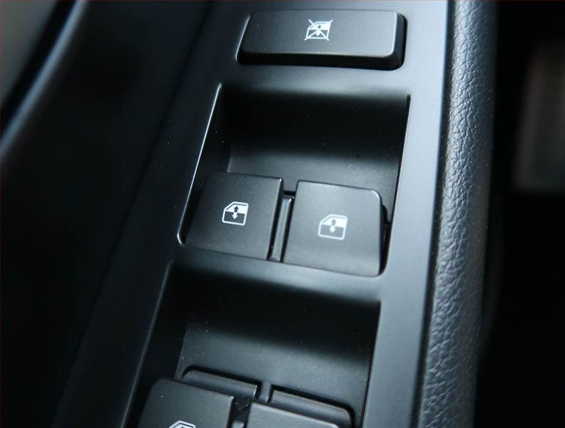 Hyundai i30 (2021) N-Line 1.5 T-GDI MHEV - fotka 14 z 14
