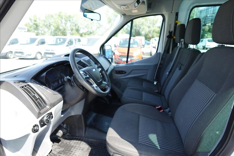 Ford Transit 2,2 TDCI  L3H2 8MÍST BUS KLIMA - fotka 15 z 31