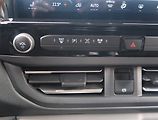 Ford Tourneo Custom (2024) Titanium 2.0 EcoBlue, ČR, 1Maj - náhled 16