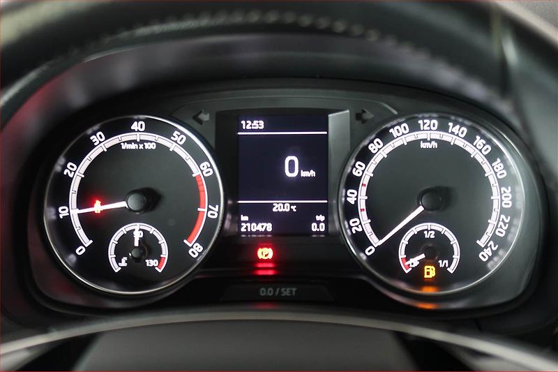 Škoda Fabia (2021) 1.0 TSI, ČR,1.maj - fotka 11 z 15