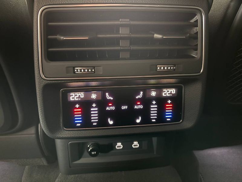 Audi Q7 (2026) 50 TDI quattro (210kW/285k) Ti - fotka 13 z 26