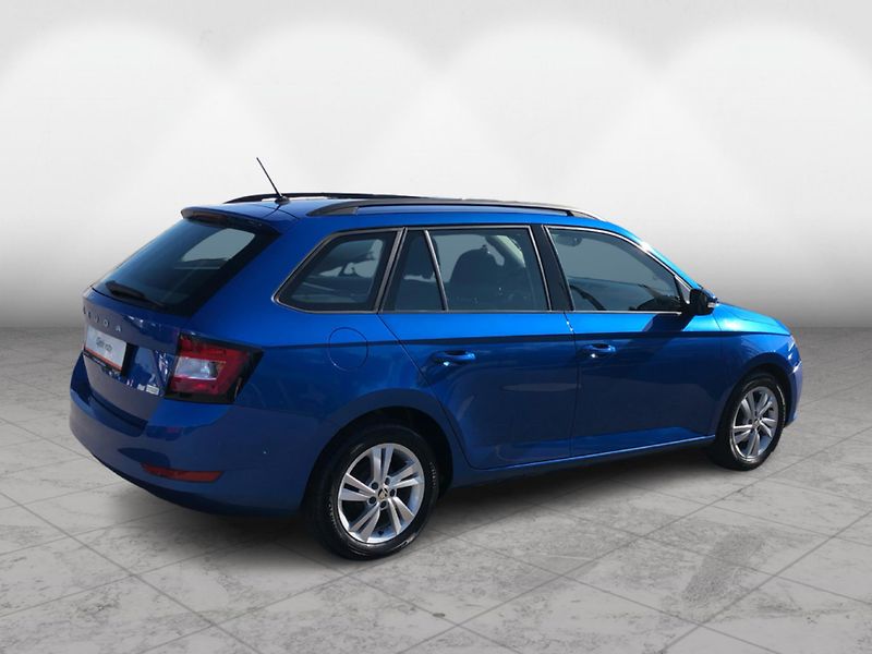 Škoda Fabia COMBI 1.0 TSi AMBITION - fotka 2 z 27