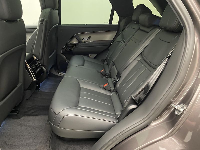 Land Rover Range Rover Sport (2026) P460e DYNAMIC SE AWD AUT  - fotka 6 z 74