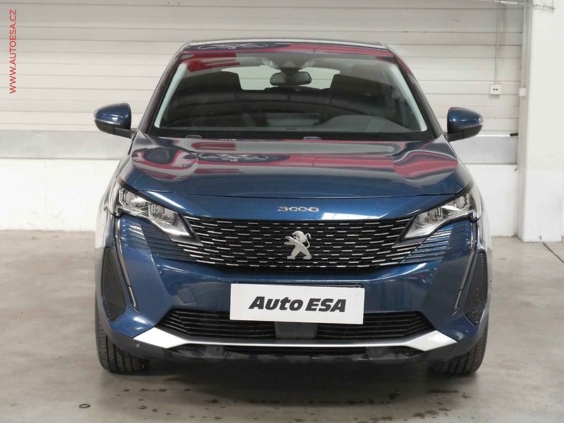 Peugeot 3008 (2021) 1.2PT, 2.maj,ČR, LED, navi - fotka 2 z 22