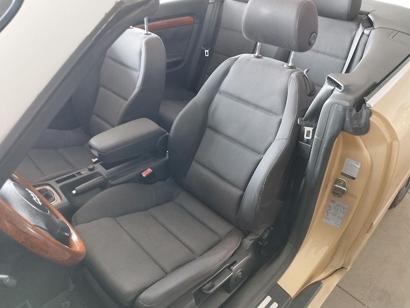 Audi A4 (2003) 2,5TDI,120KW,MANUÁL,ALU - fotka 15 z 16