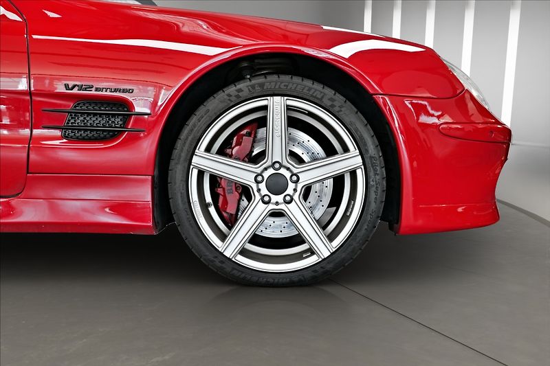 Mercedes-Benz SL 5,5 600 Brabus - fotka 4 z 26