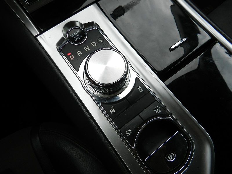 Jaguar XF 3.0d V6 177 kW NEPOJÍZDNÉ - fotka 12 z 14
