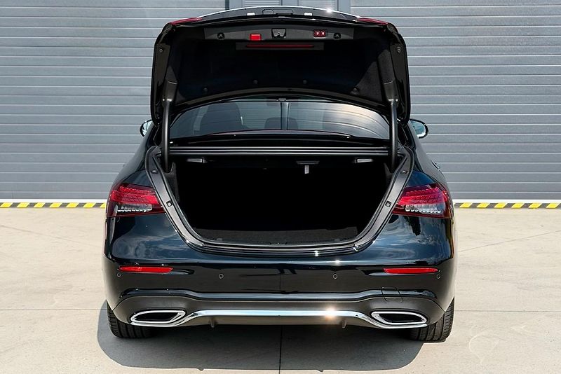 Mercedes-Benz Třídy E (2020) E 220d 4Matic AMG Line - fotka 24 z 112