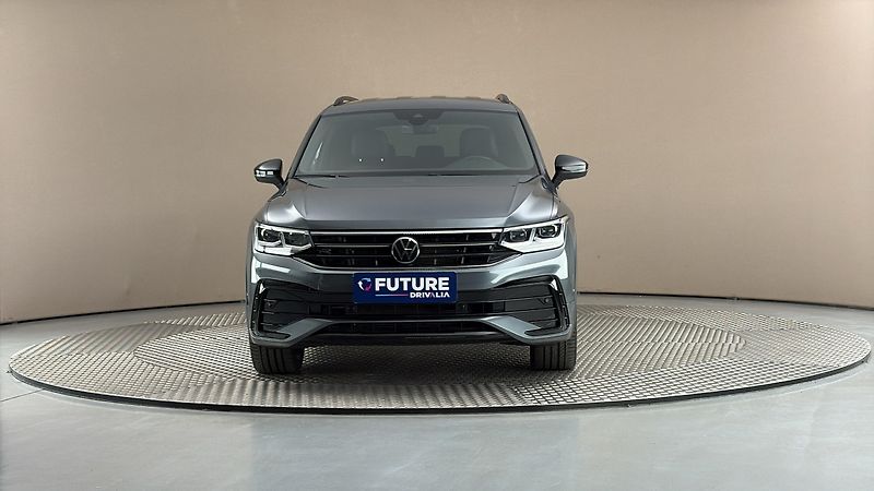 Volkswagen Tiguan Allspace 2.0 TDI DSG 4MOTION R-Line - fotka 3 z 30
