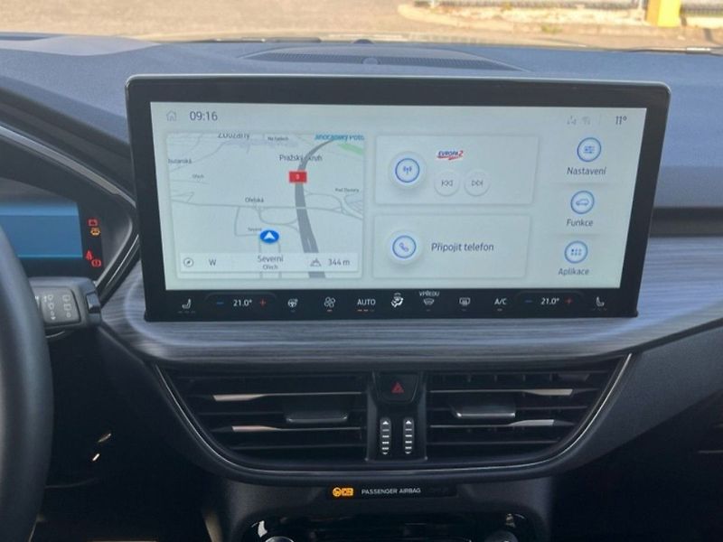 Ford Kuga 2,5PHEV,178kW,ACTIV X,DPH,CZ,S - fotka 10 z 14