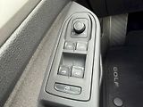 Volkswagen Golf (2024) 1.5 TSI 110kW Life - náhled 10