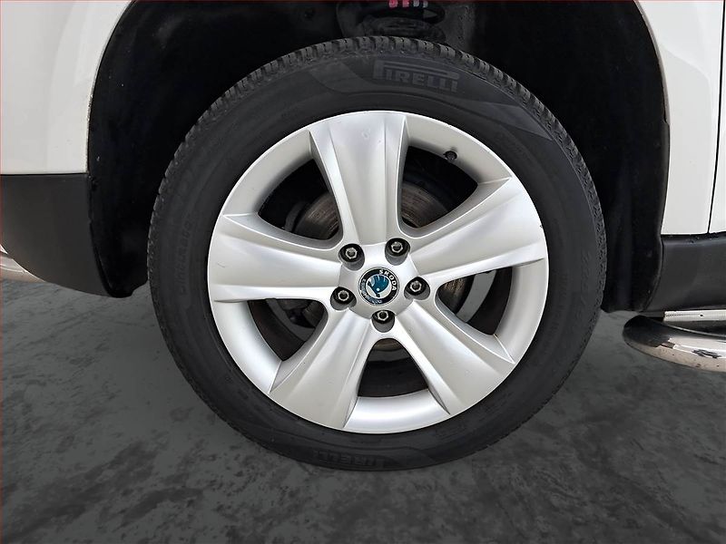 Škoda Yeti (2011) 1.2 TSI, Tempomat - fotka 14 z 16