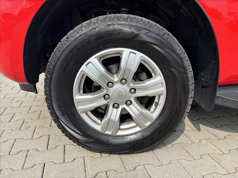 Ford Ranger 2,0 EcoBlue Limited 156kW 4x4 - fotka 8 z 44