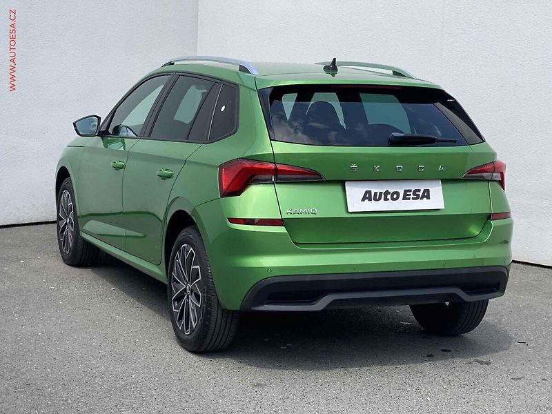Škoda Kamiq (2020) 1.0 TSi, Style, DSG, LED - fotka 6 z 20