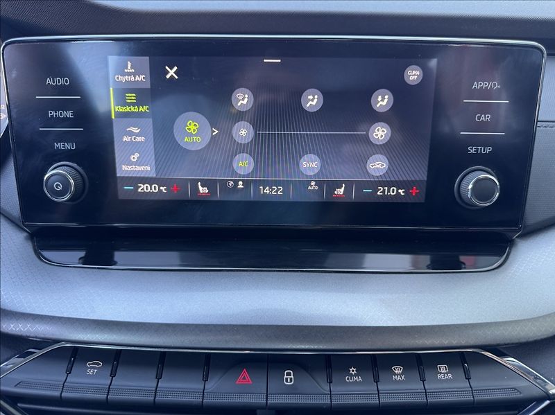 Škoda Octavia 2,0 TDI DPH 1.maj. původ ČR - fotka 43 z 50