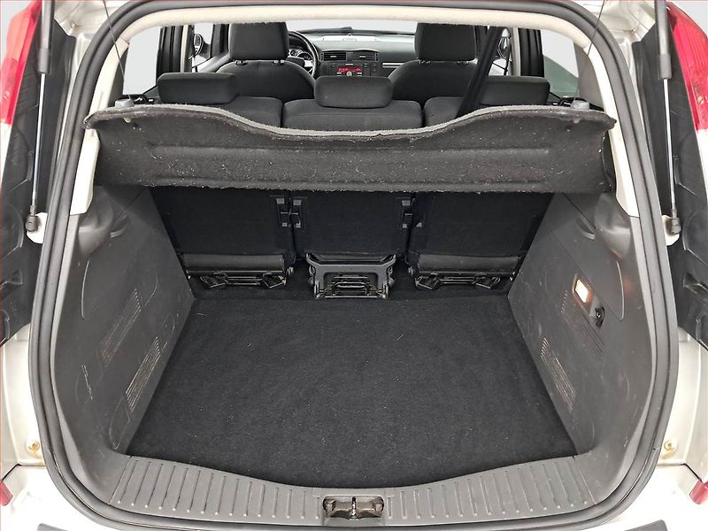 Ford C-MAX (2009) 1.8, Tažné, jezdí výborně - fotka 14 z 17