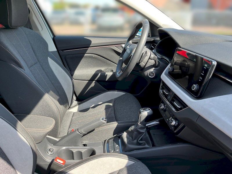 Škoda Scala (2025) Top Selection 1.0 TSI DSG - fotka 11 z 32