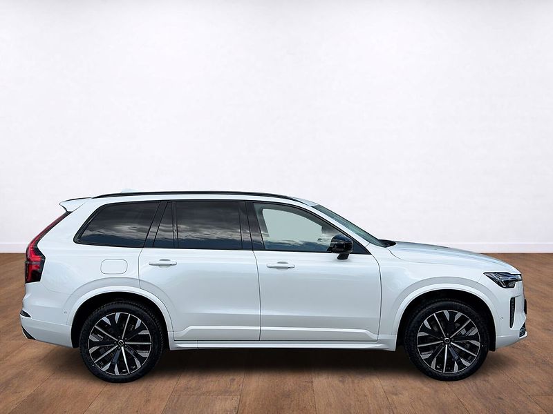 Volvo XC90 PLUS B5, 360°, VZDUCH - fotka 6 z 24