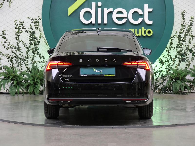 Škoda Octavia - fotka 6 z 23
