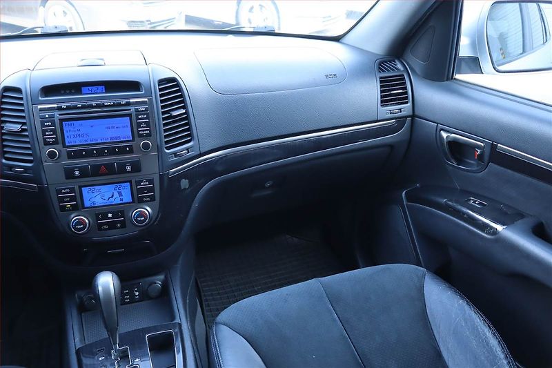 Hyundai Santa Fe (2009) 2.2 CRDi, 4X4, Automat - fotka 7 z 15