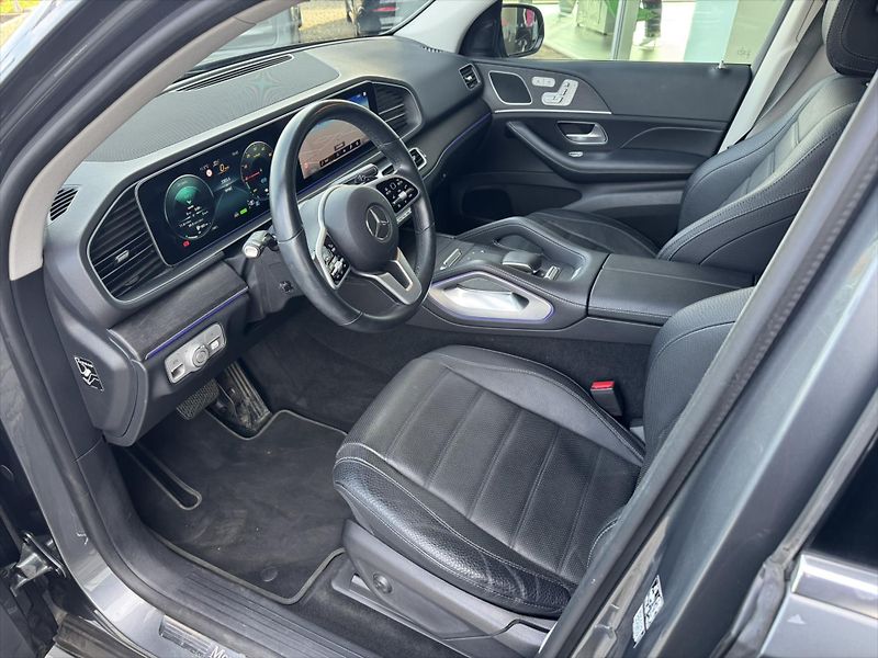 Mercedes-Benz GLE 350de 4MATIC - fotka 6 z 34