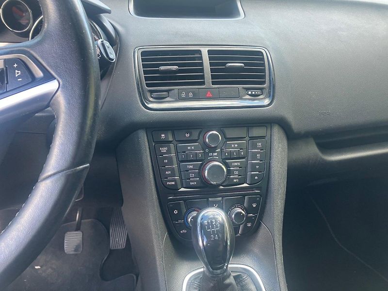 Opel Meriva 1,4I (88Kw)*KLIMATIZACE* - fotka 10 z 14