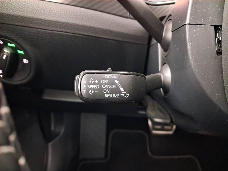 Škoda Superb (2023) Sportline 2.0 TDI - fotka 17 z 26
