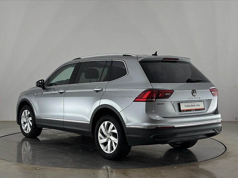 Volkswagen Tiguan Life DSG - fotka 15 z 30