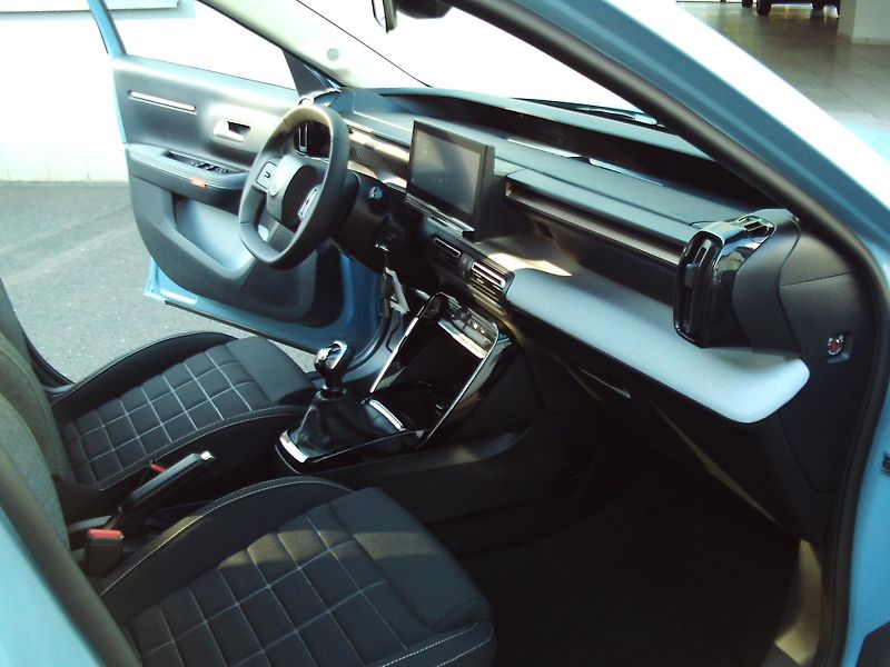 Citroën C3 Aircross (2026) PLUS Turbo 100k Manual - fotka 8 z 17