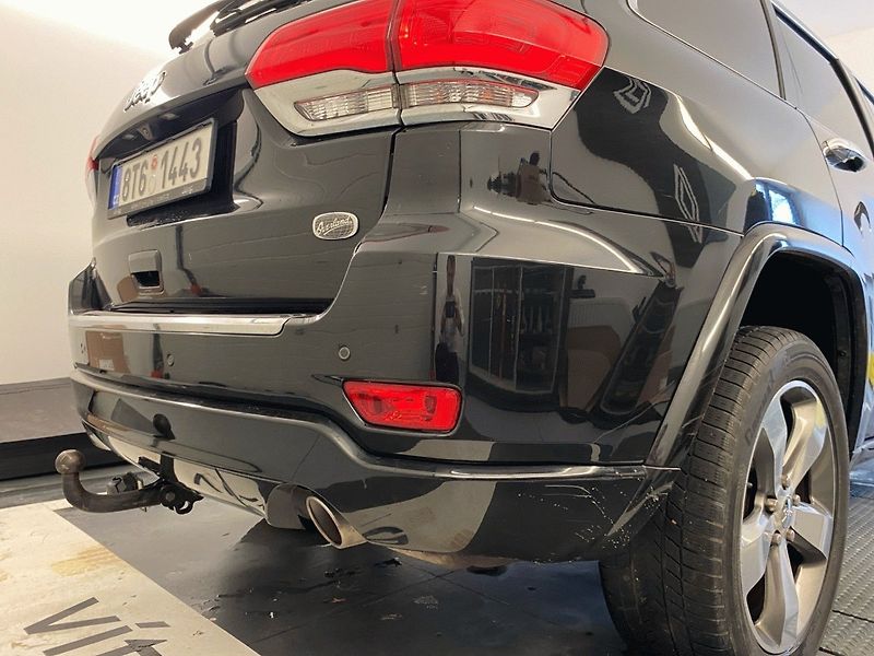 Jeep Grand Cherokee (2016) 3.0CRD 184kw, OVERLAND, ČR - fotka 12 z 20