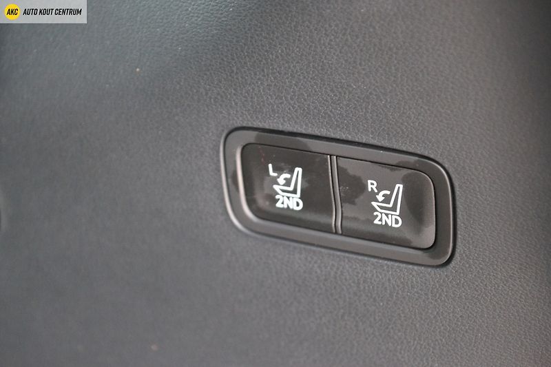 Hyundai Santa Fe 1.6T-GDI HEV 4WD CALLIGRAPHY 7 - fotka 41 z 95