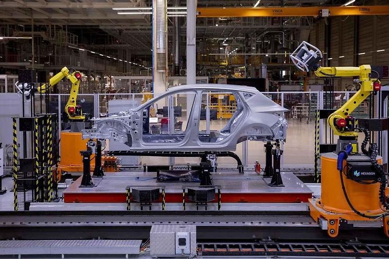Seat fotografuje a měří přímo během výrobního procesu