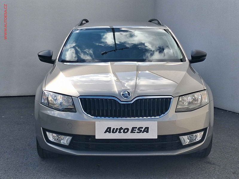 Škoda Octavia (2013) 1.4 TSi, Active, TZ, +kola - fotka 2 z 18