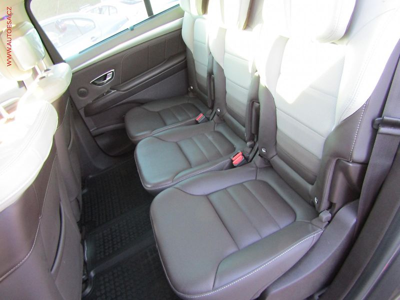 Renault Espace (2016) 1.6 DCi, servis.kniha, AT - fotka 10 z 20