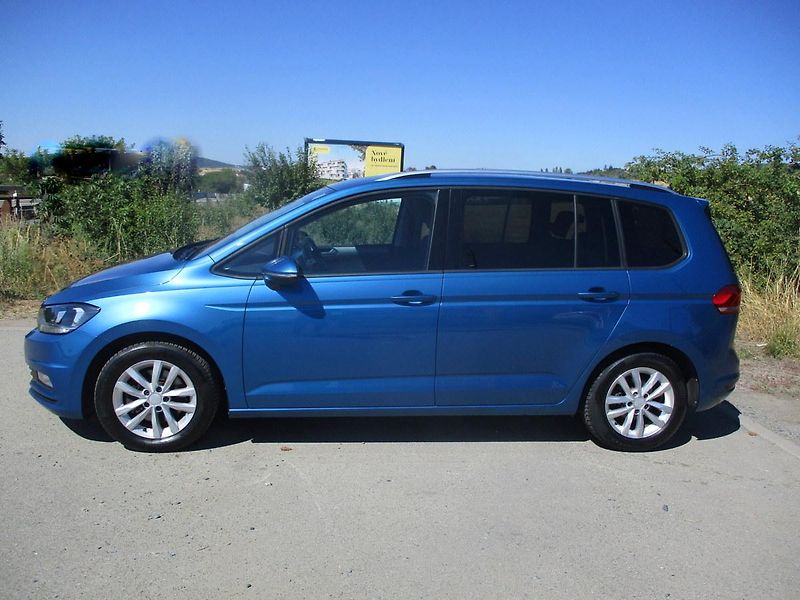 Volkswagen Touran (2016) 1.4TSi 110kW CLBMT 142tkm - fotka 10 z 47