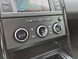 Land Rover Discovery 3,0 Si6 SE  5 - náhled 16