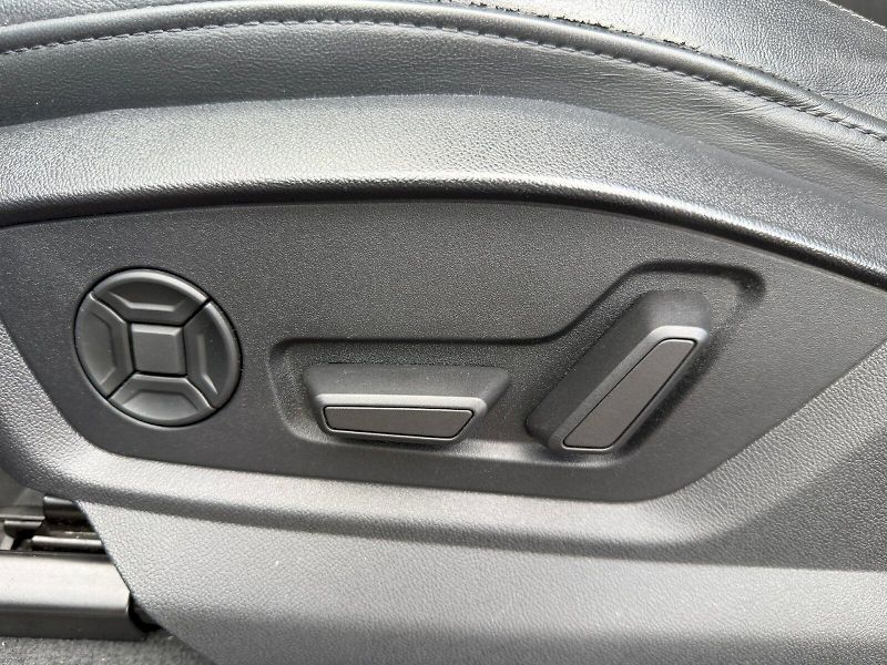 Audi Q8 (2021) 45 TDI 170kW Quattro - fotka 7 z 35