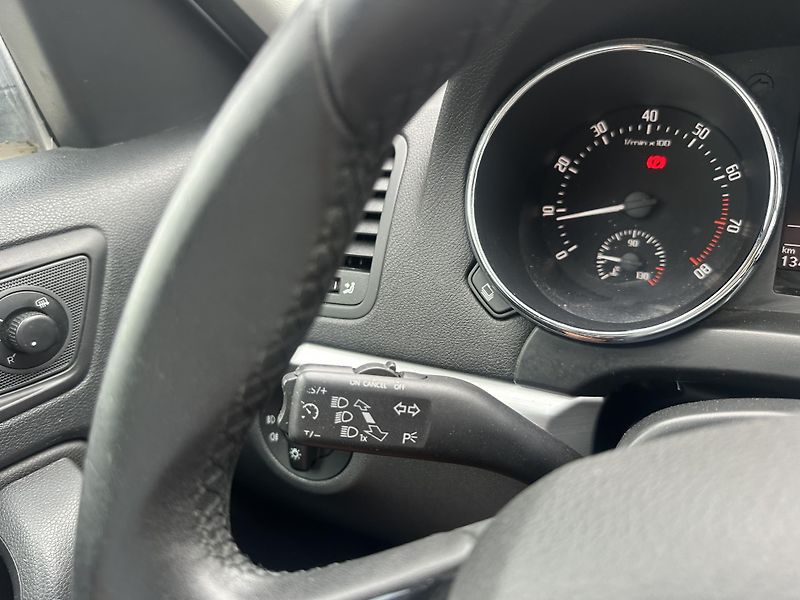 Škoda Yeti (2013) 1.4 TSI 90kW, ser.knížka - fotka 24 z 29