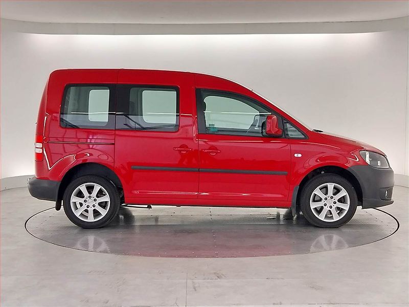 Volkswagen Caddy (2013) 2.0 TDI, 5Míst, ČR - fotka 6 z 17