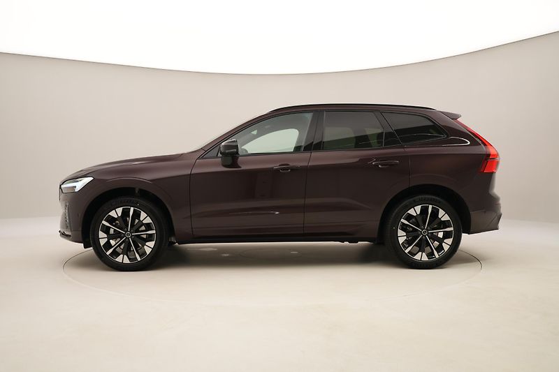Volvo XC60 (2026) B5 AWD AUT DARK PLUS  - fotka 9 z 62