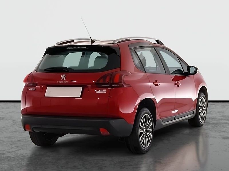 Peugeot 2008 (2017) 1.2 PureTech, ČR,1.maj - fotka 5 z 17
