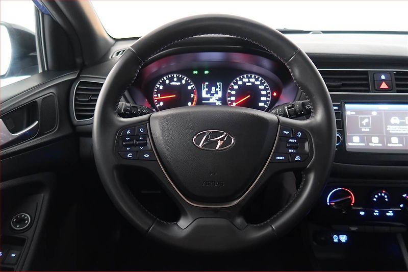 Hyundai i20 (2019) 1.2, ČR,1.maj, Serv.kniha - fotka 15 z 17