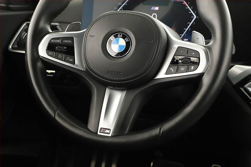 BMW Řada 2 (2023) M240i - fotka 20 z 22